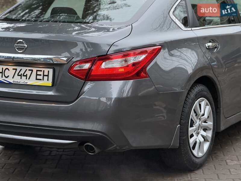 Седан Nissan Altima 2016 в Львове фото 7 Седан Nissan Altima 2016 в Львове