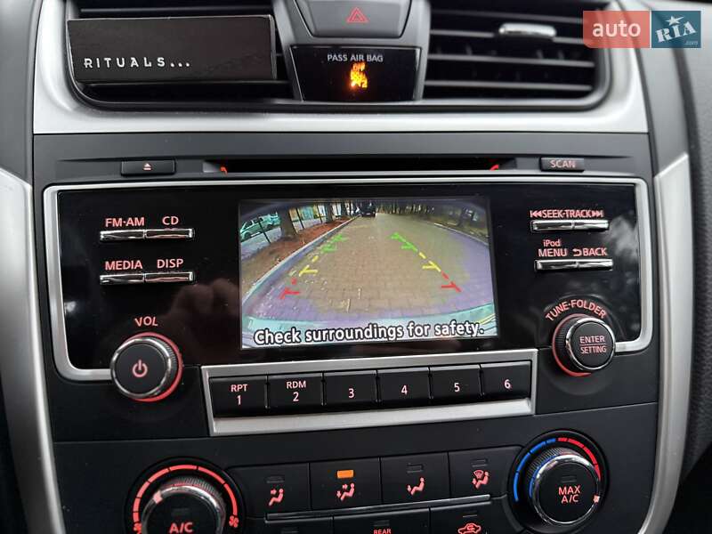 Седан Nissan Altima 2016 в Львове фото 28 Седан Nissan Altima 2016 в Львове