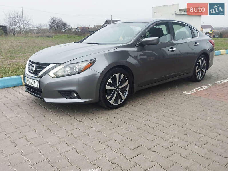 Nissan Altima 2016
