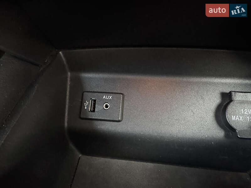 Седан Nissan Altima 2015 в Киеве