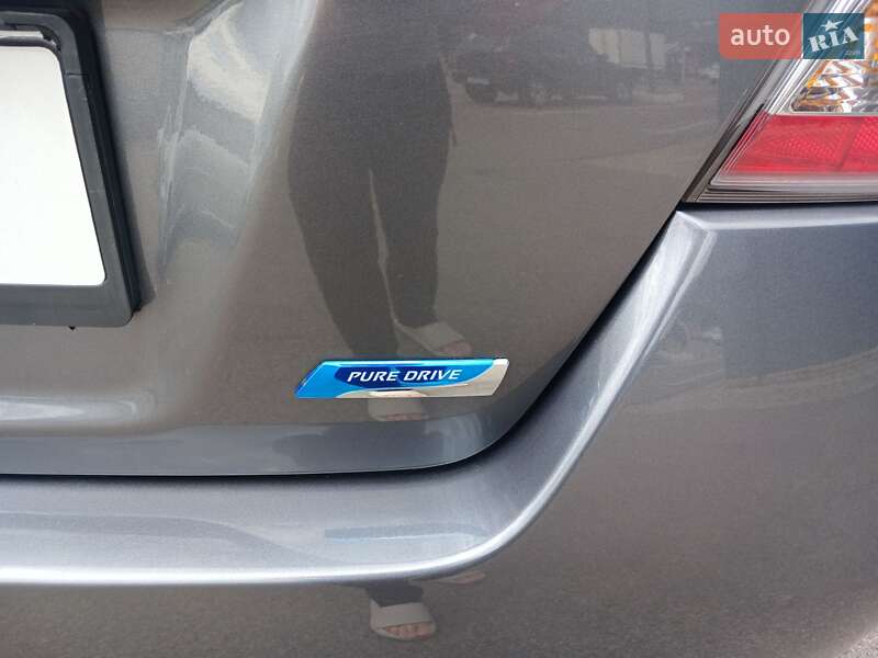 Седан Nissan Altima 2015 в Харкові