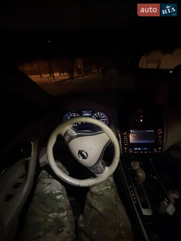 Седан Nissan Altima 2013 в Киеве фото 6 Седан Nissan Altima 2013 в Киеве