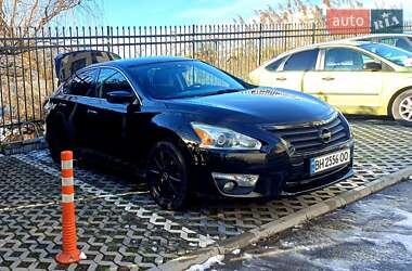 Седан Nissan Altima 2014 в Вилкове
