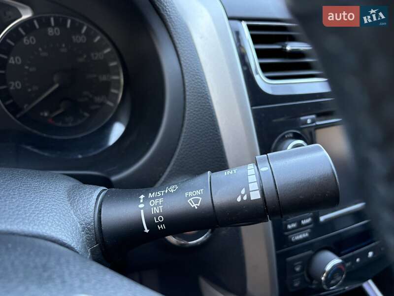 Седан Nissan Altima 2015 в Миколаєві