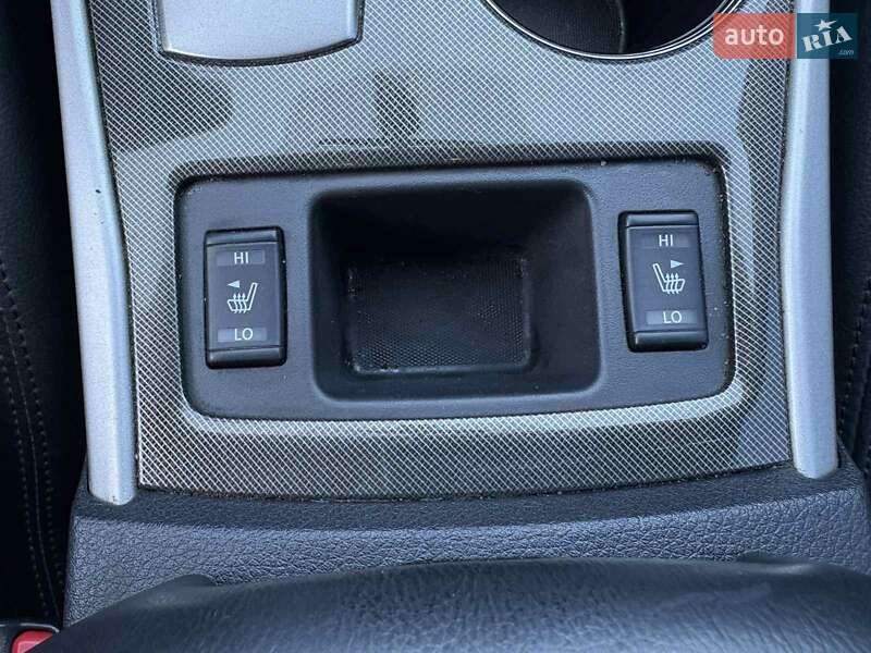 Седан Nissan Altima 2015 в Миколаєві