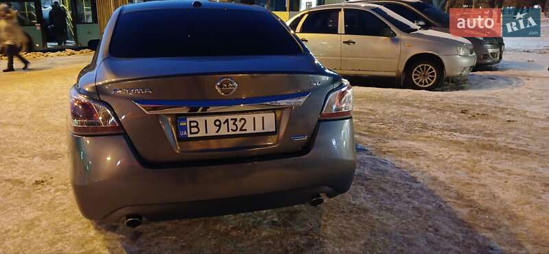 Седан Nissan Altima 2015 в Харькове