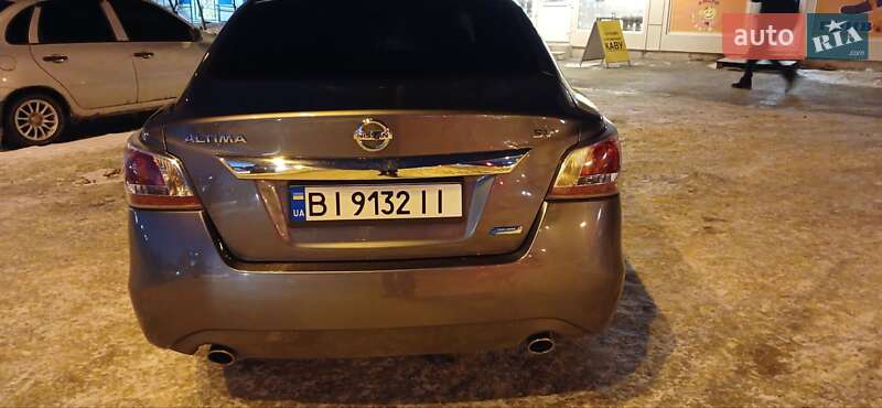 Седан Nissan Altima 2015 в Харькове