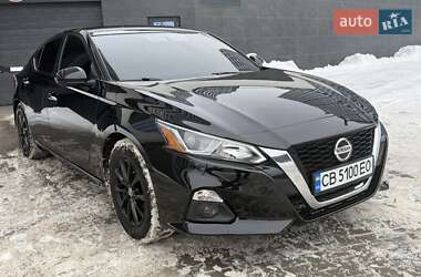 Седан Nissan Altima 2018 в Києві