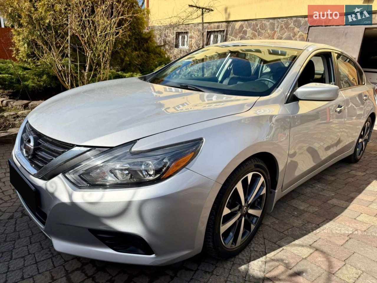 2016 Nissan Altima - мініатюра 27