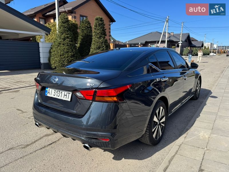 Седан Nissan Altima 2022 в Белой Церкви