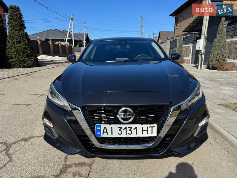 Седан Nissan Altima 2022 в Белой Церкви