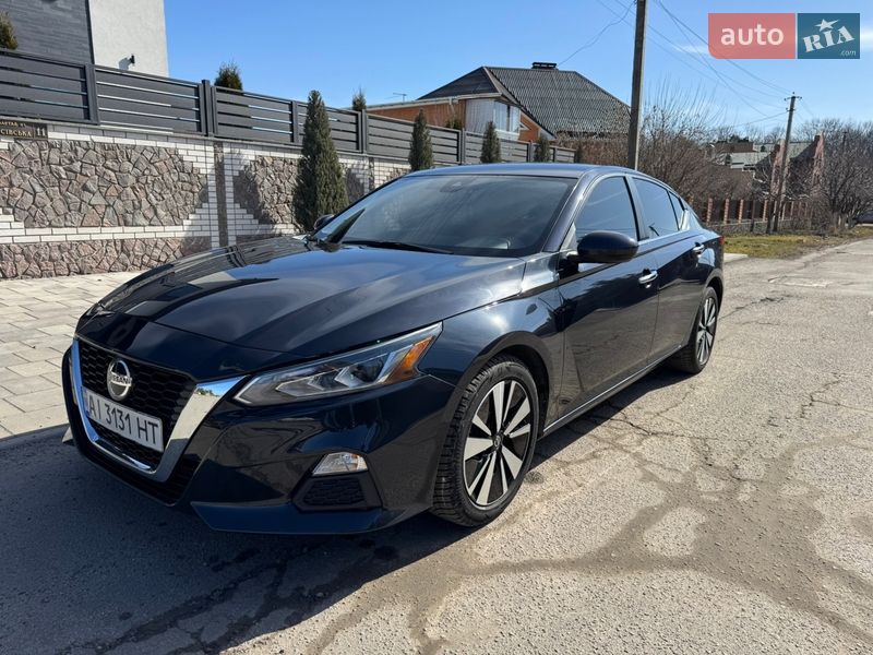 Седан Nissan Altima 2022 в Белой Церкви