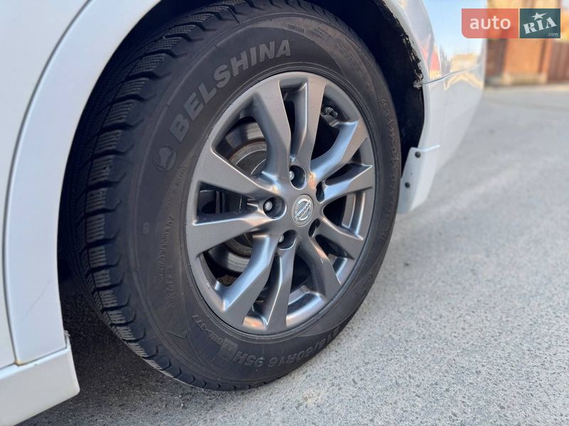 Седан Nissan Altima 2011 в Киеве