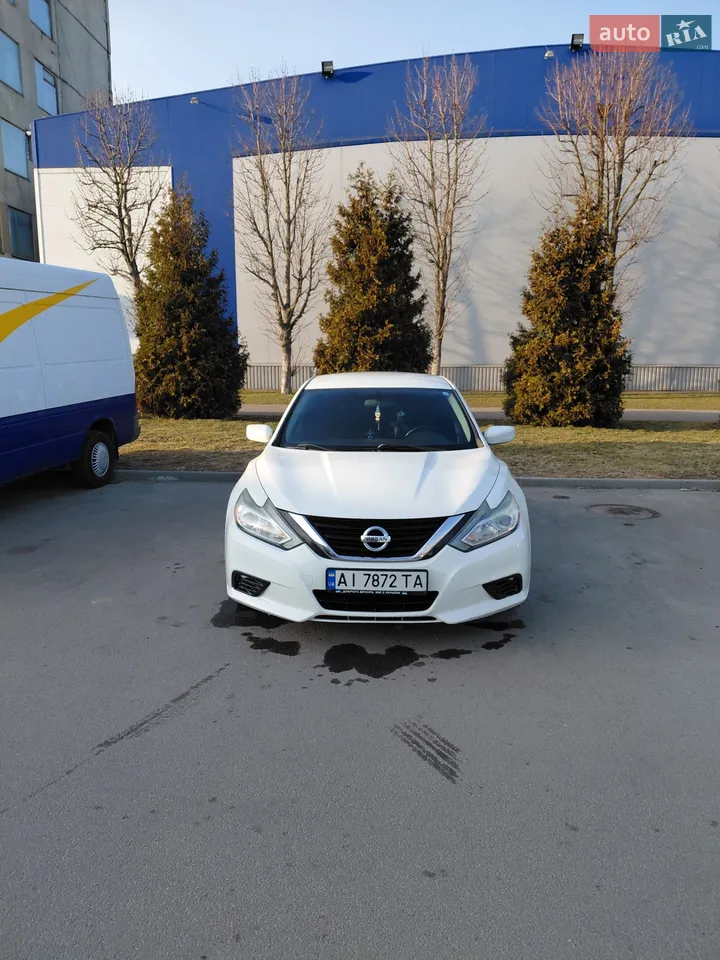2016 Nissan Altima - мініатюра 16
