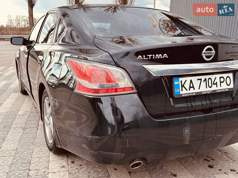 Седан Nissan Altima 2014 в Киеве фото 5 Седан Nissan Altima 2014 в Киеве