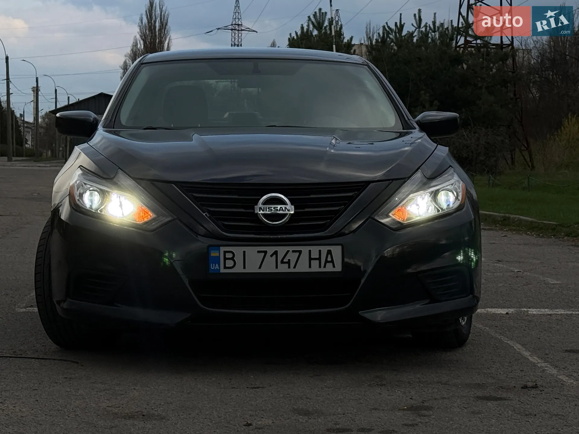 2017 Nissan Altima - мініатюра 12