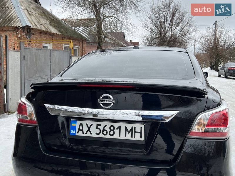 Седан Nissan Altima 2015 в Харкові