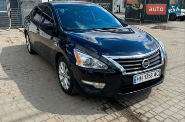 Седан Nissan Altima 2014 в Одесі