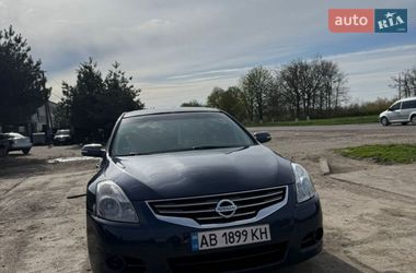 Седан Nissan Altima 2009 в Вапнярке
