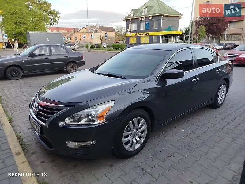 Nissan Altima