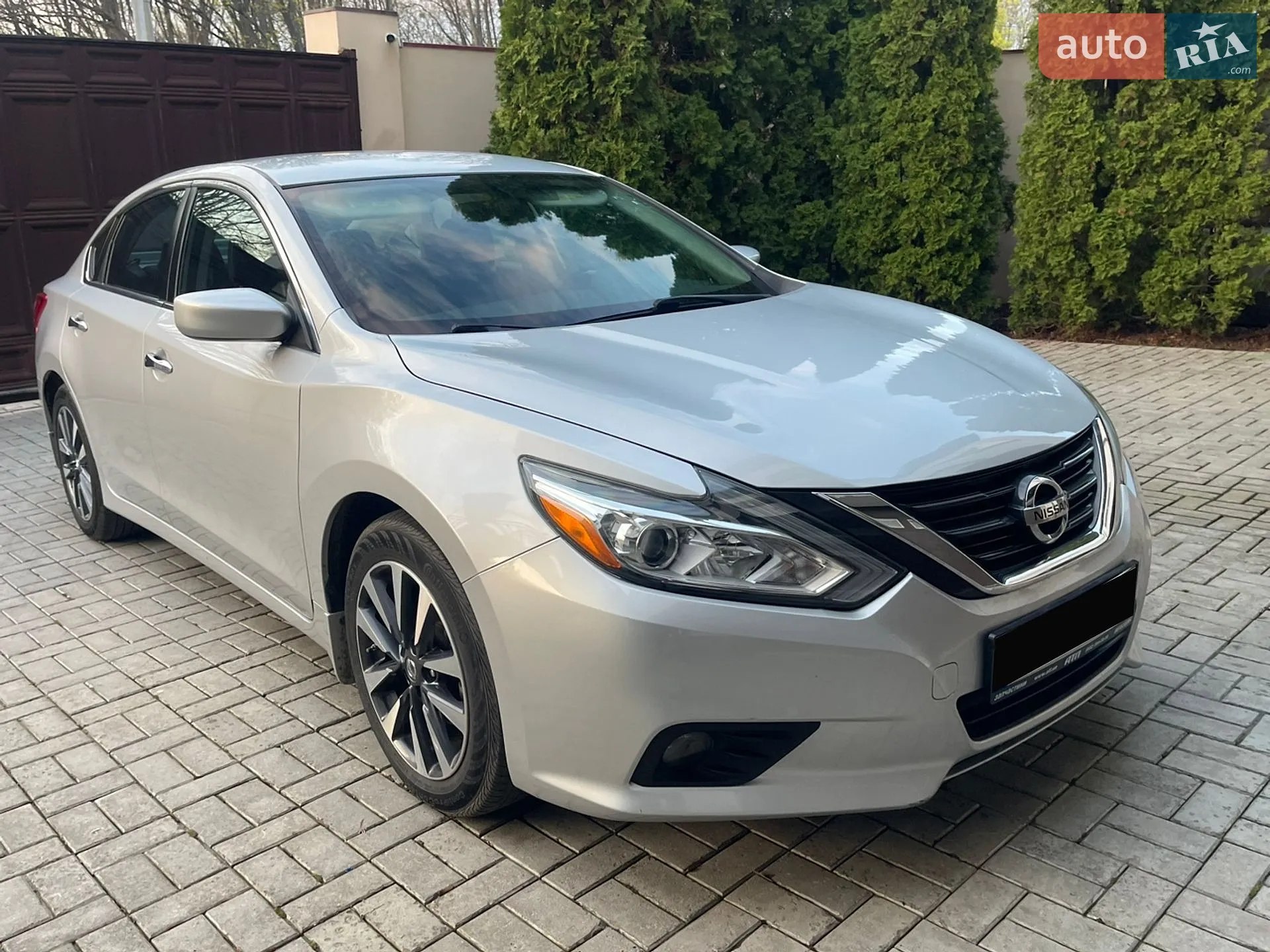 2017 Nissan Altima - мініатюра 3