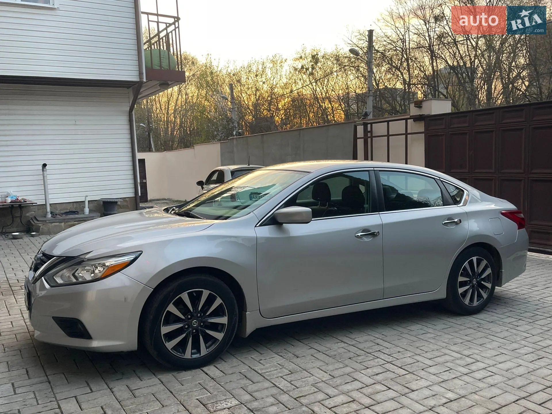 2017 Nissan Altima - мініатюра 21