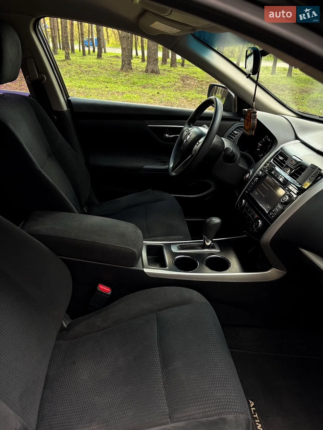 2014 Nissan Altima - мініатюра 9
