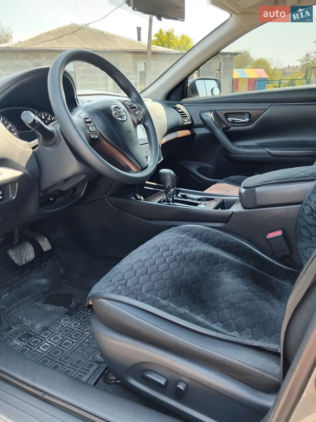 2017 Nissan Altima - мініатюра 11