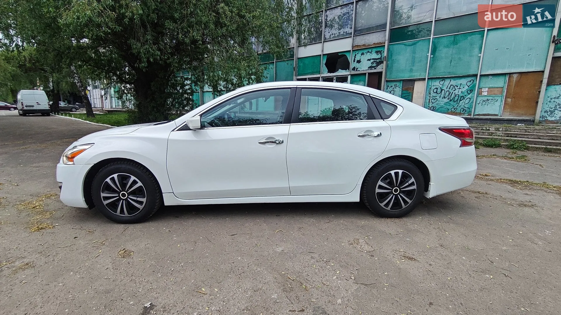 2015 Nissan Altima - мініатюра 5