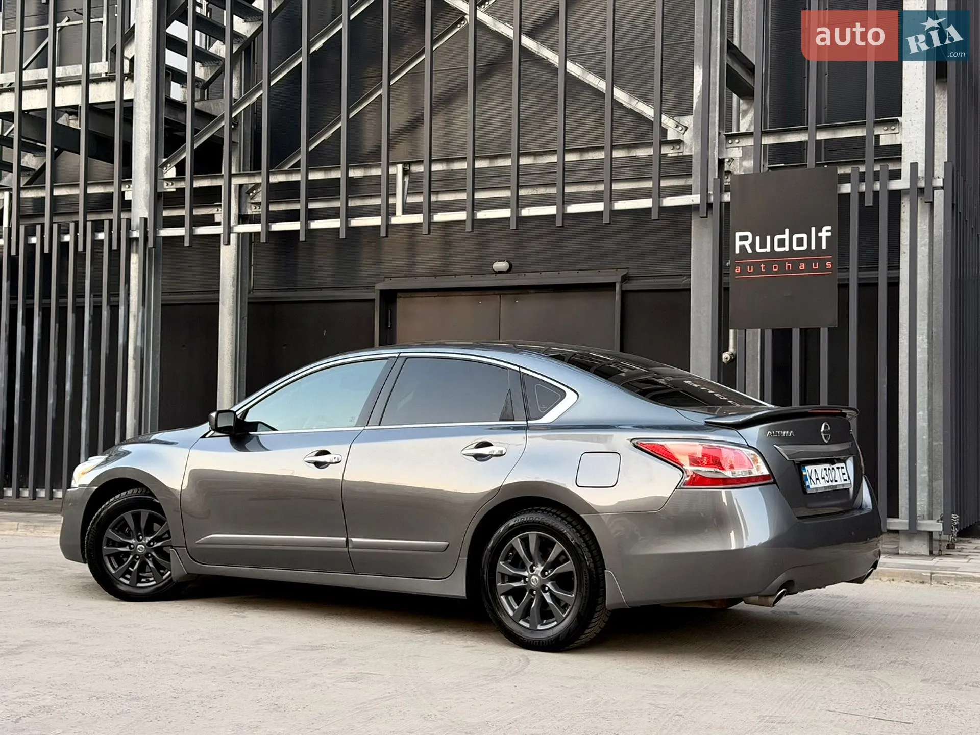 2015 Nissan Altima - мініатюра 12