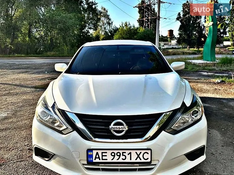 Nissan Altima