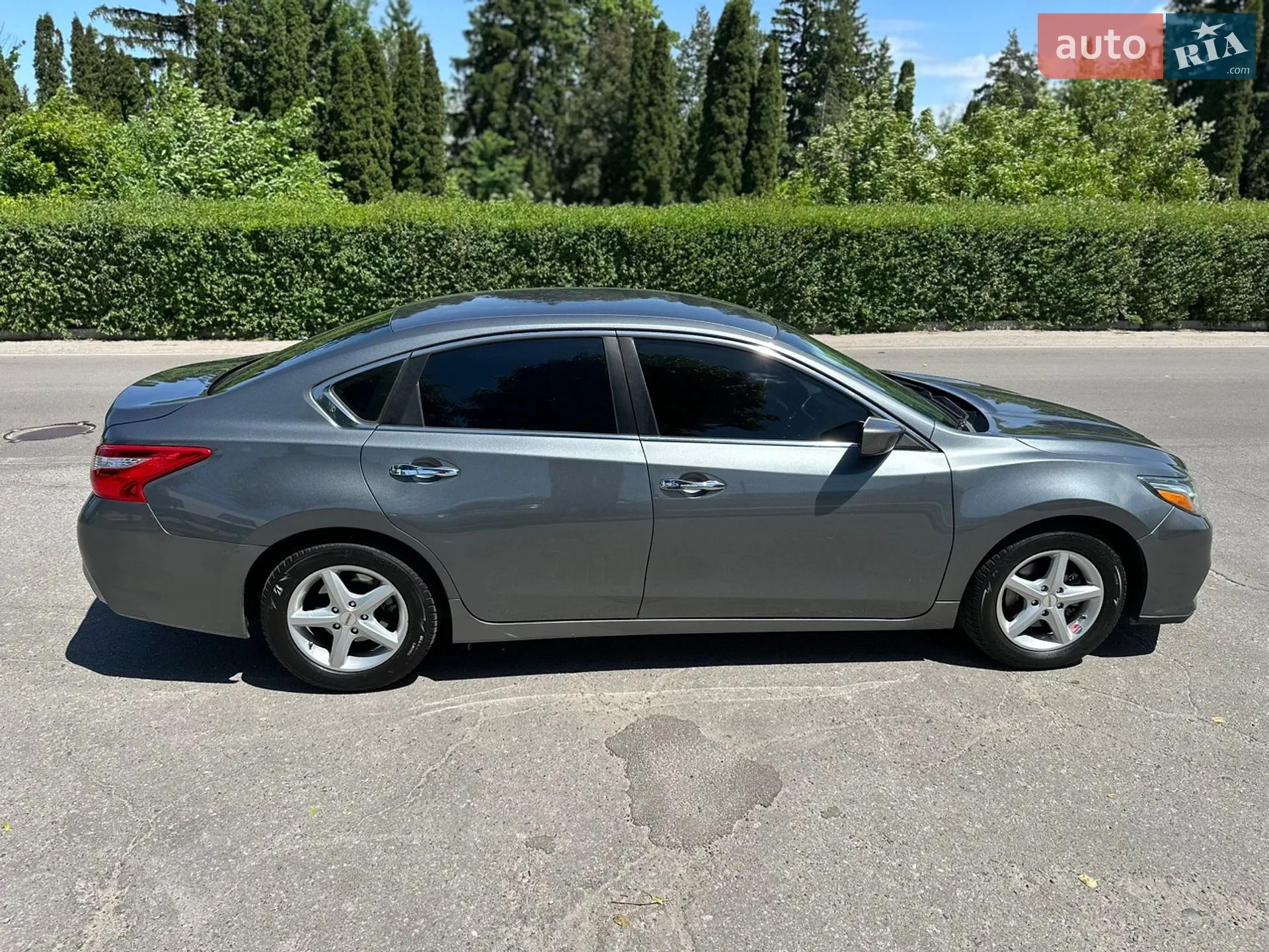 2017 Nissan Altima - мініатюра 11