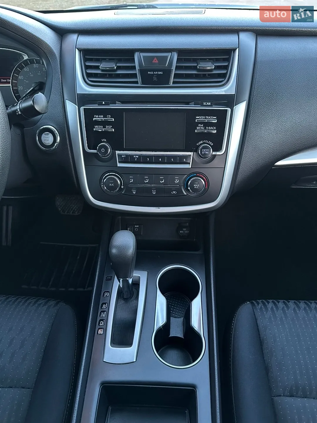 2017 Nissan Altima - мініатюра 31