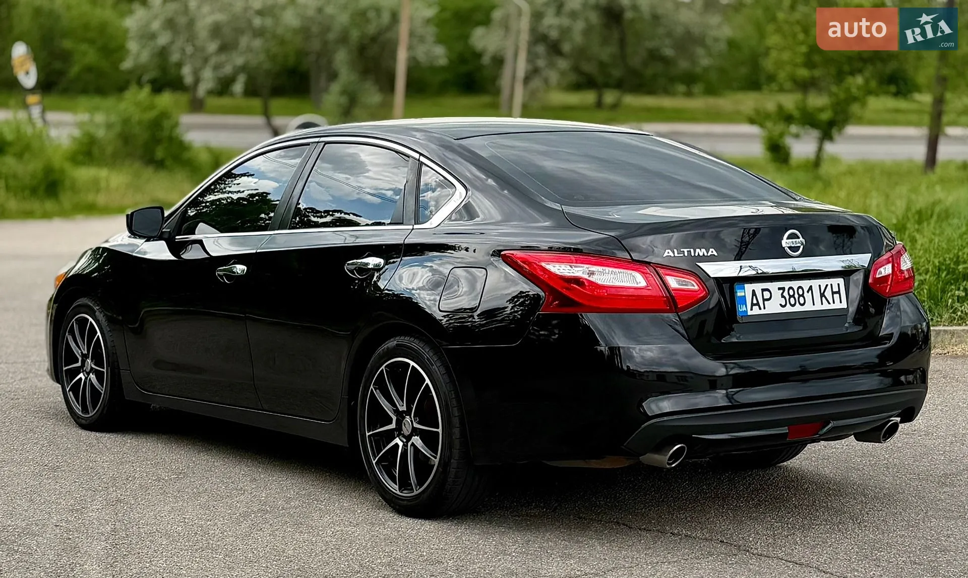 2015 Nissan Altima - мініатюра 10