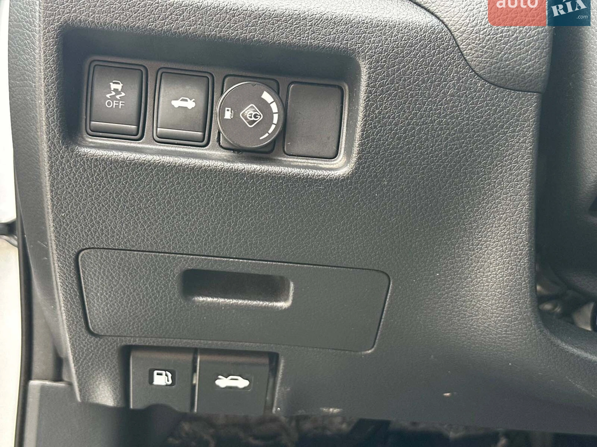2015 Nissan Altima - мініатюра 16