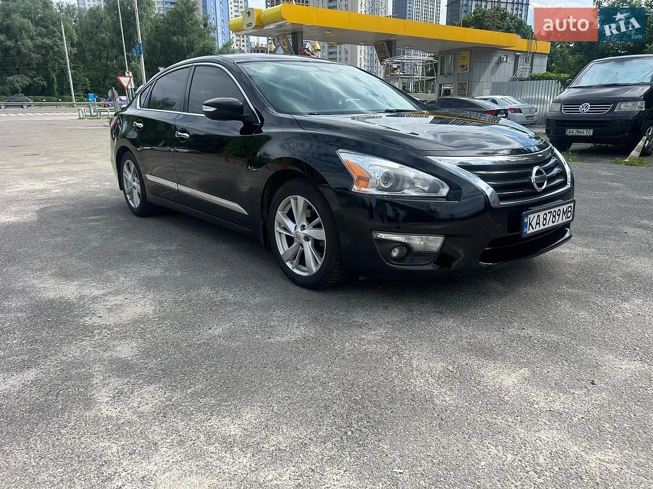 2014 Nissan Altima - мініатюра 16