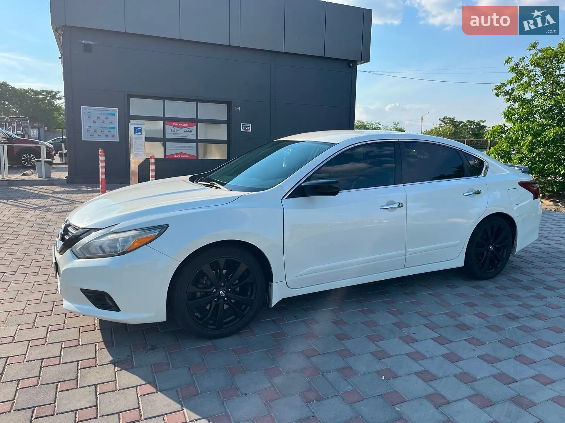 2018 Nissan Altima - фото 1