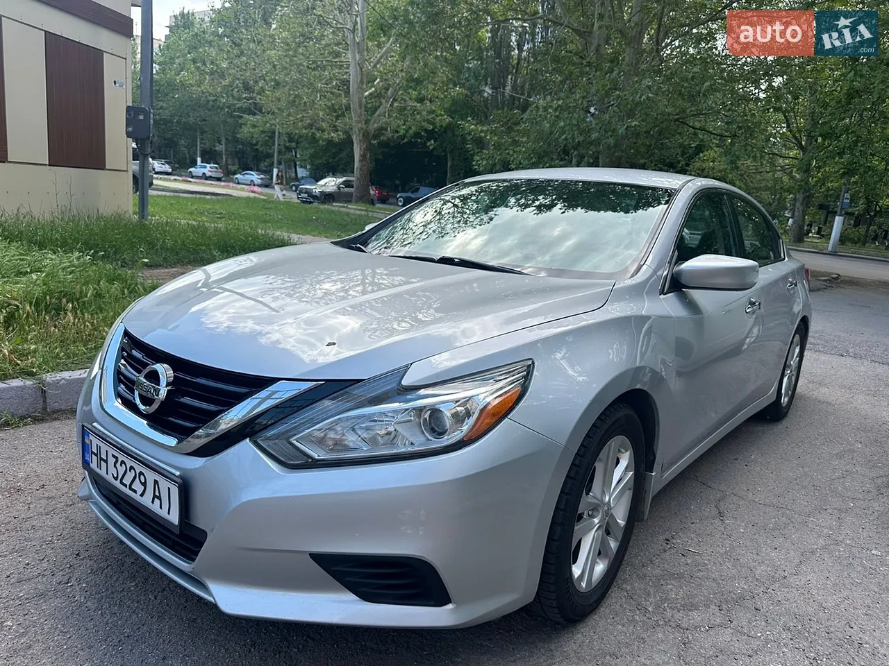 2016 Nissan Altima - мініатюра 9