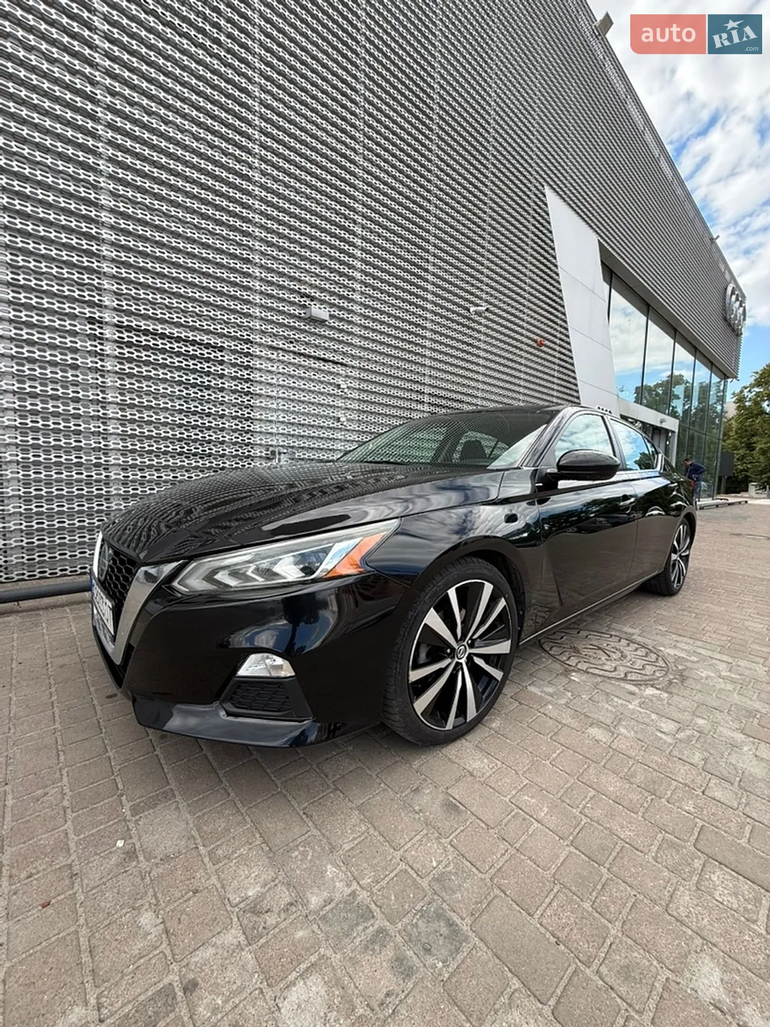 2019 Nissan Altima - фото 1
