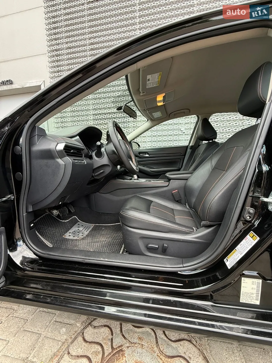 2019 Nissan Altima - мініатюра 16