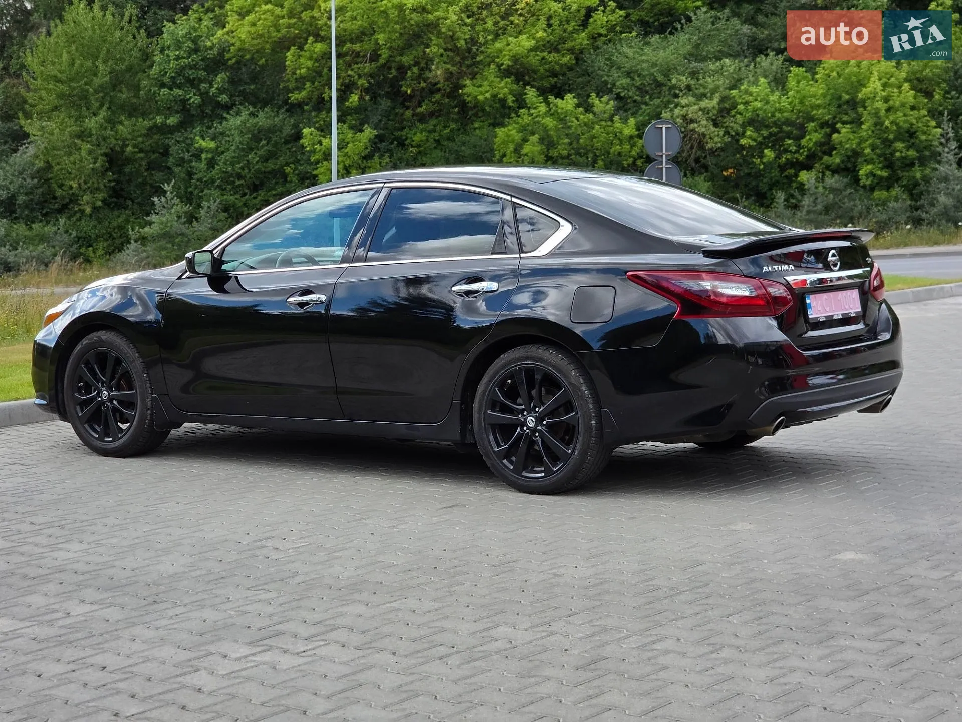 2017 Nissan Altima - мініатюра 12