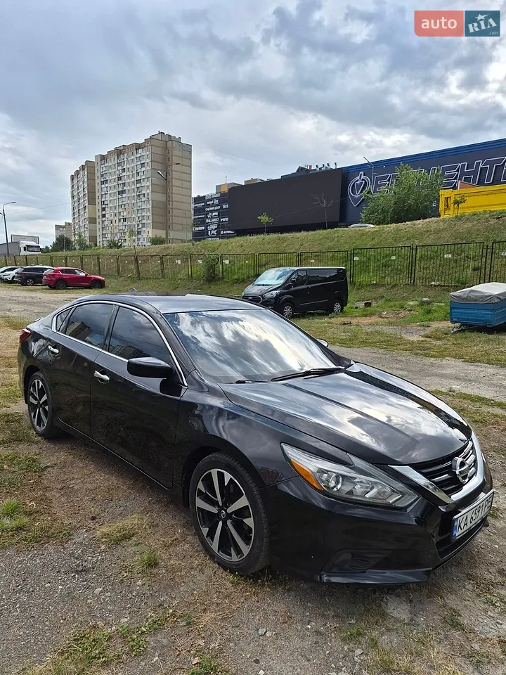 2019 Nissan Altima - мініатюра 9