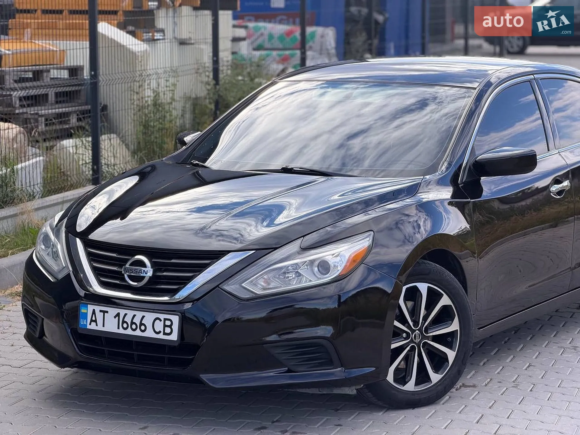 2016 Nissan Altima - мініатюра 8