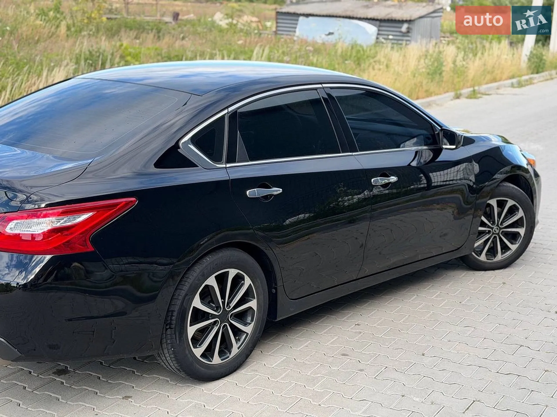 2016 Nissan Altima - мініатюра 16