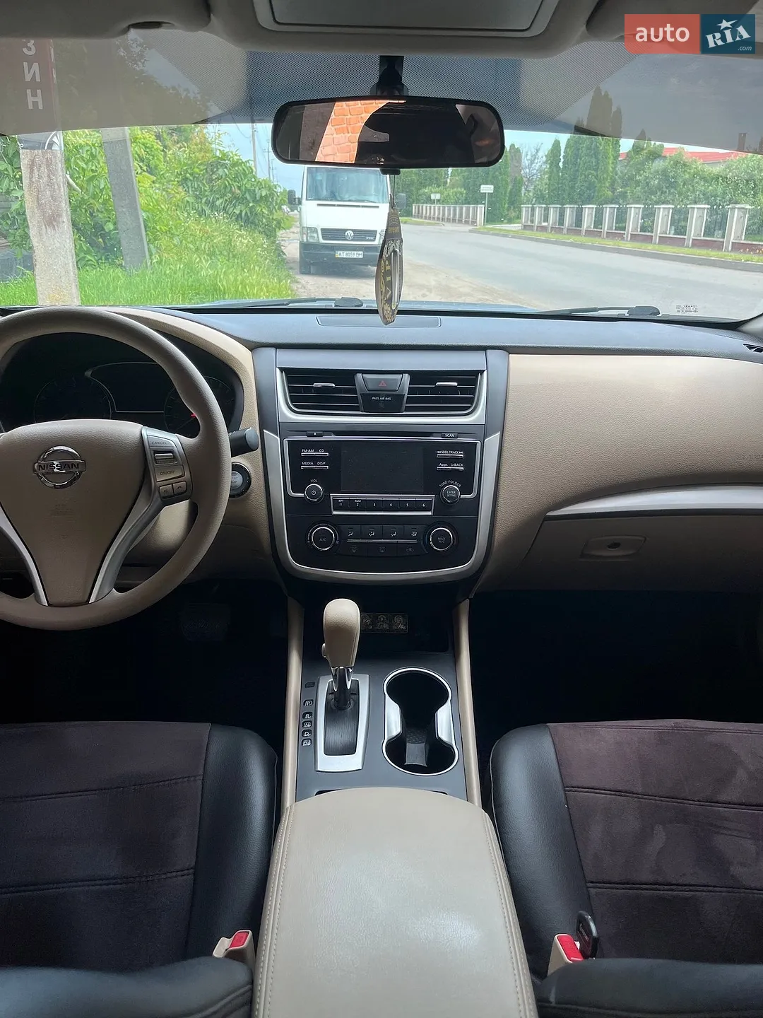 2016 Nissan Altima - мініатюра 8