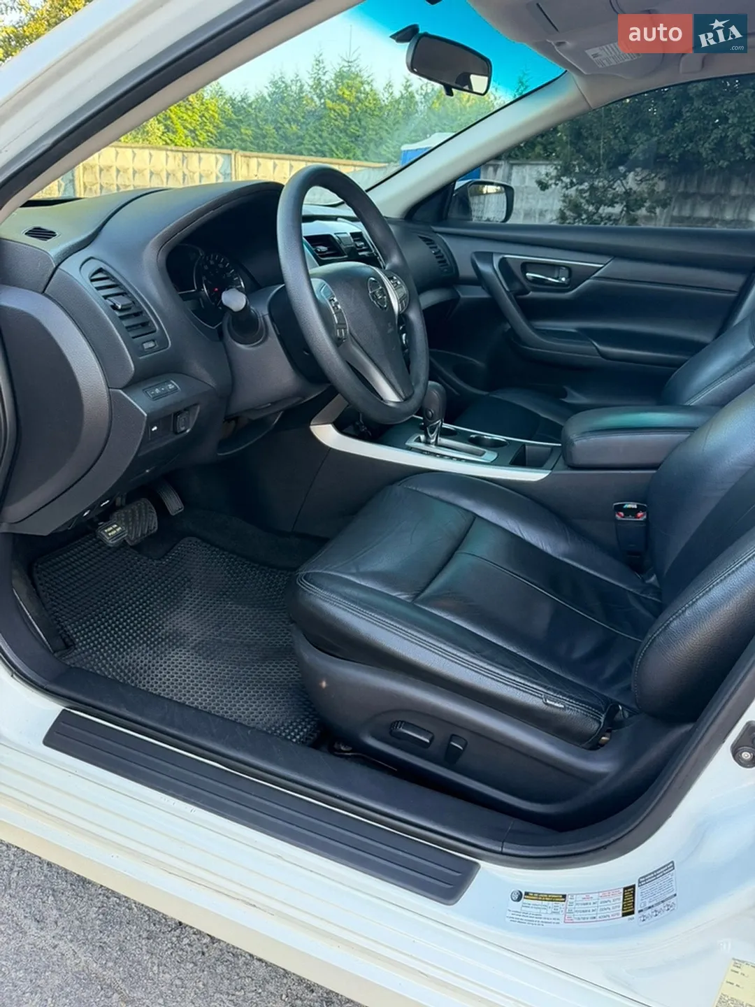 2015 Nissan Altima - мініатюра 13