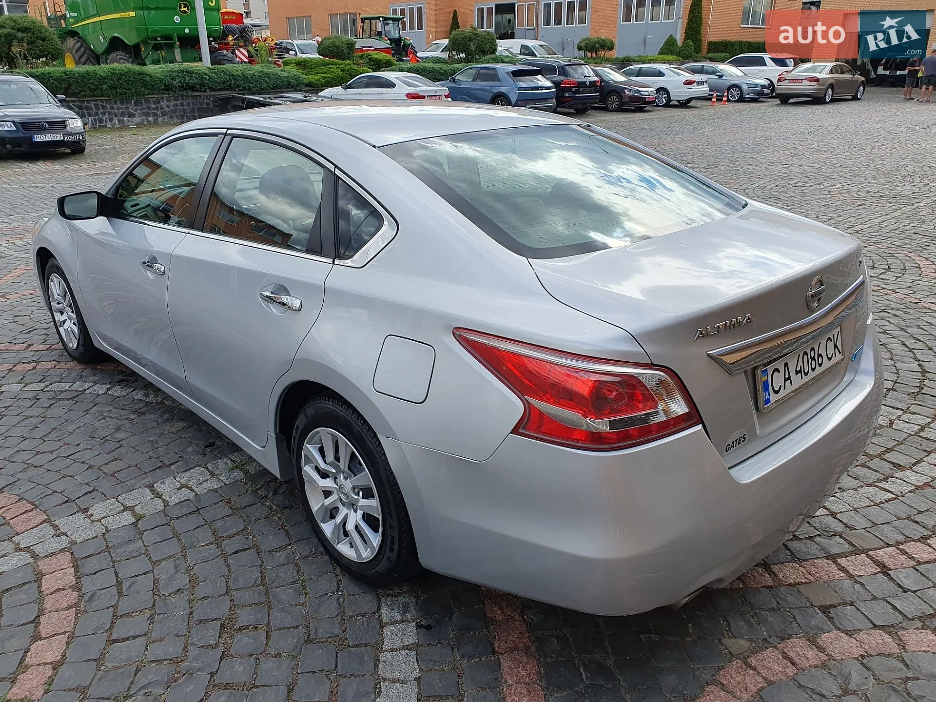 2013 Nissan Altima - мініатюра 11