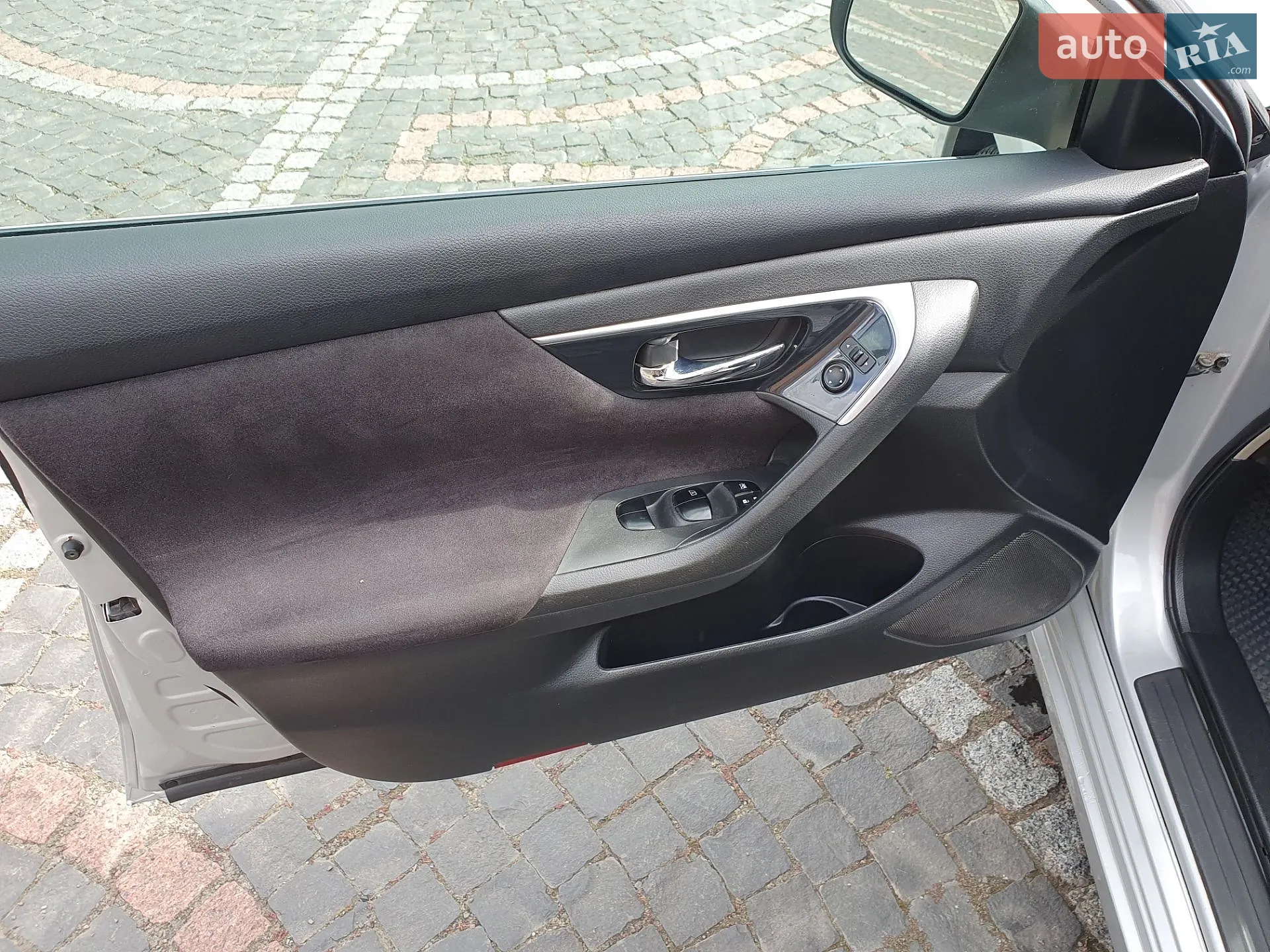 2013 Nissan Altima - мініатюра 17