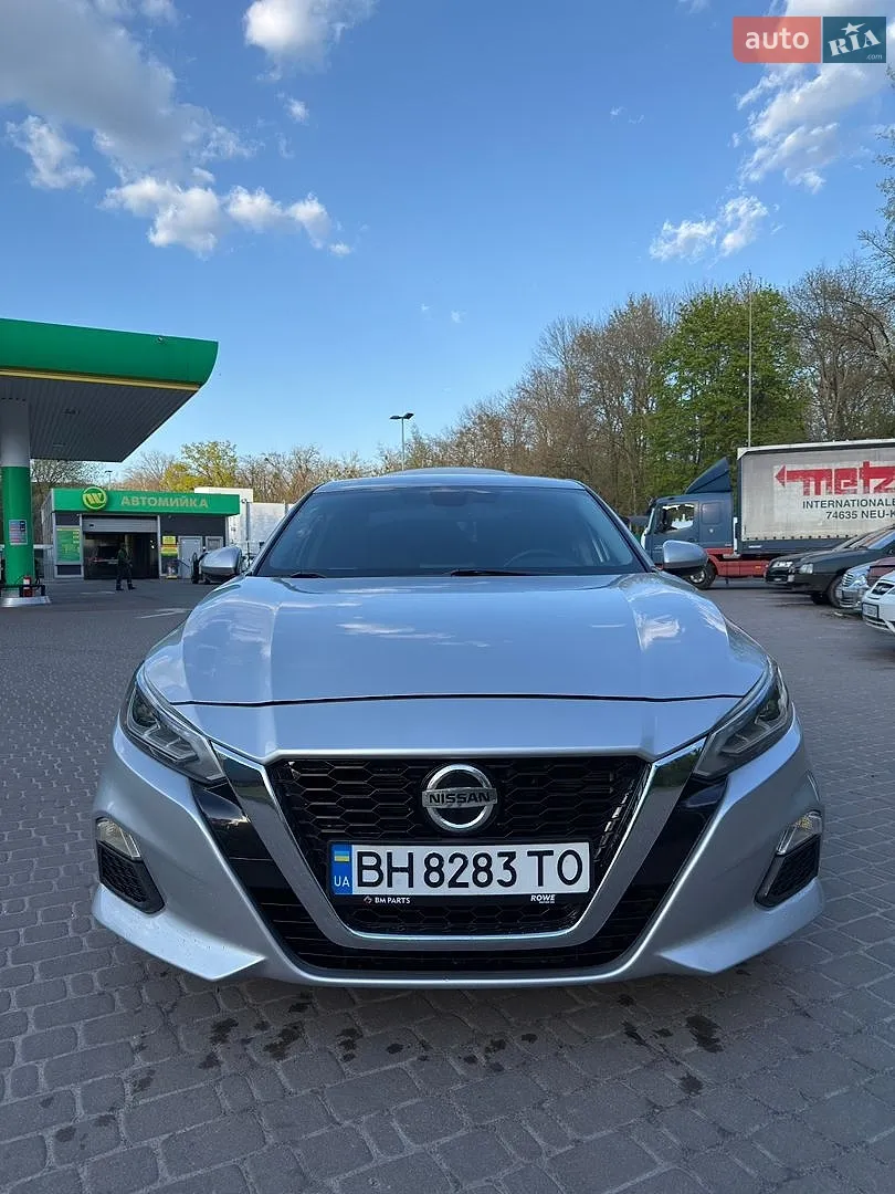 2020 Nissan Altima - фото 1