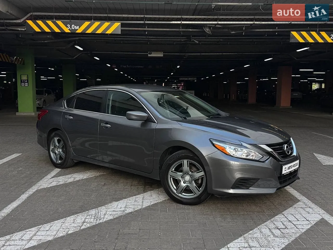 2017 Nissan Altima - мініатюра 2